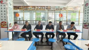 家校協(xié)同，專業(yè)賦能，共筑校園“舌尖安全”防線